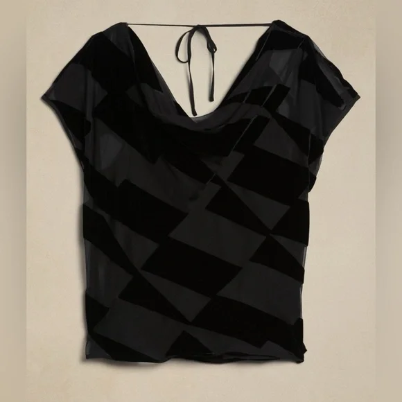 NWT! Banana Republic Black Burnout Velvet Blouse - 822815 XL 🗺️ - Picture 5 of 7